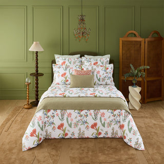 Èze Bed Collection