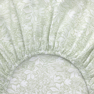 Èze Bed Collection