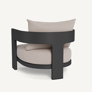 VICTORIA LOUNGE CHAIR
