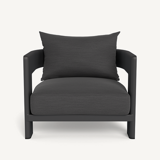 VICTORIA LOUNGE CHAIR