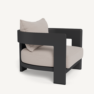 VICTORIA LOUNGE CHAIR