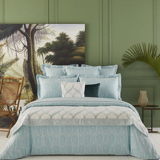 Nil Bleu Bed Collection